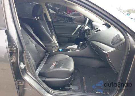 2012 Mazda Mazda3 I Grand Touring z USA, uszkodzony, nr VIN JM1BL1W88C1679758